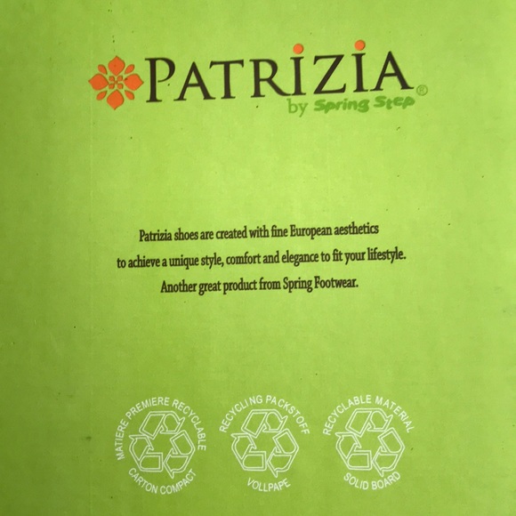 NWOT PATRIZIAbySpringStep Zipper Back Wedge - Picture 6 of 6